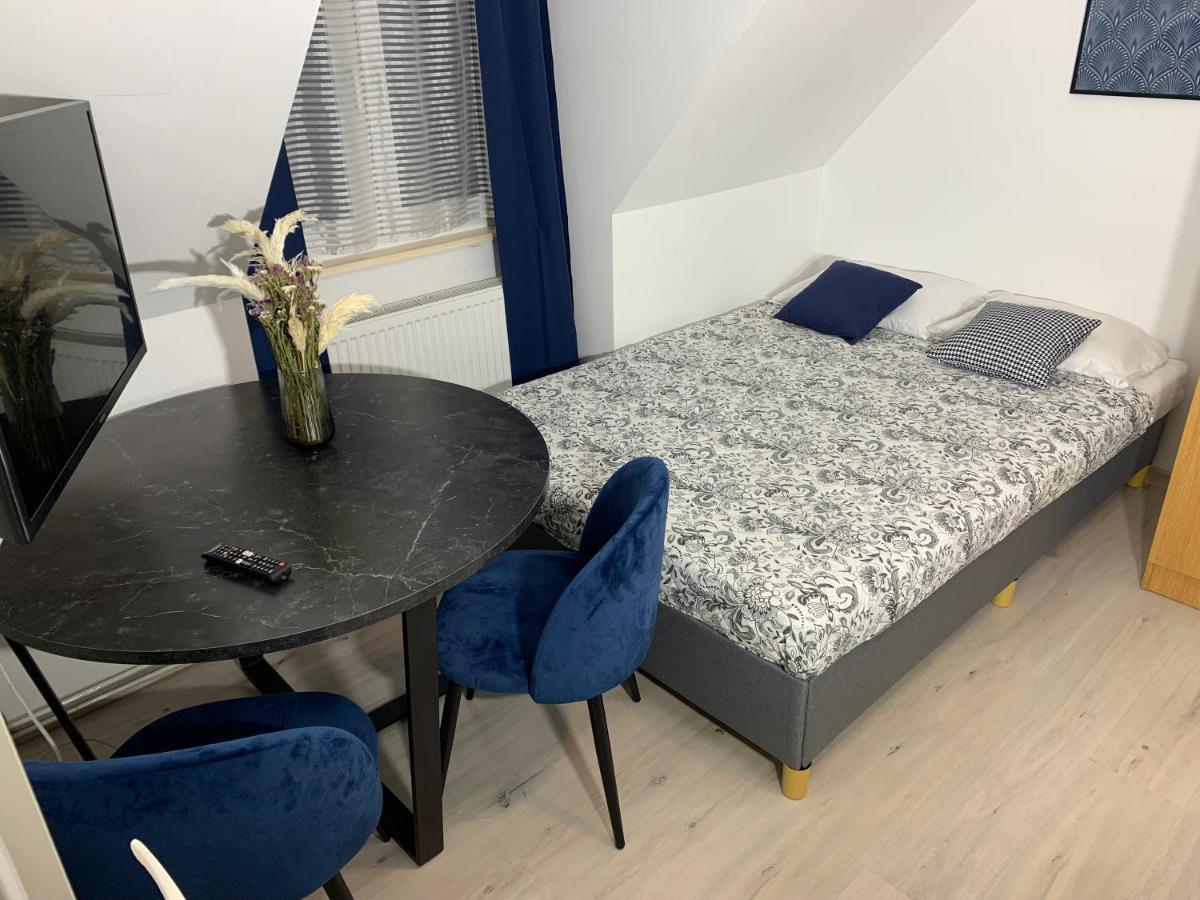 Zacisze Nest - Noclegi Blisko Plazy เมียลโน ภายนอก รูปภาพ