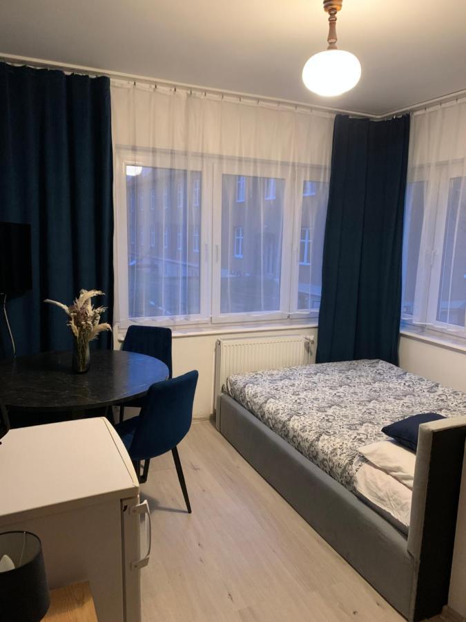 Zacisze Nest - Noclegi Blisko Plazy เมียลโน ภายนอก รูปภาพ