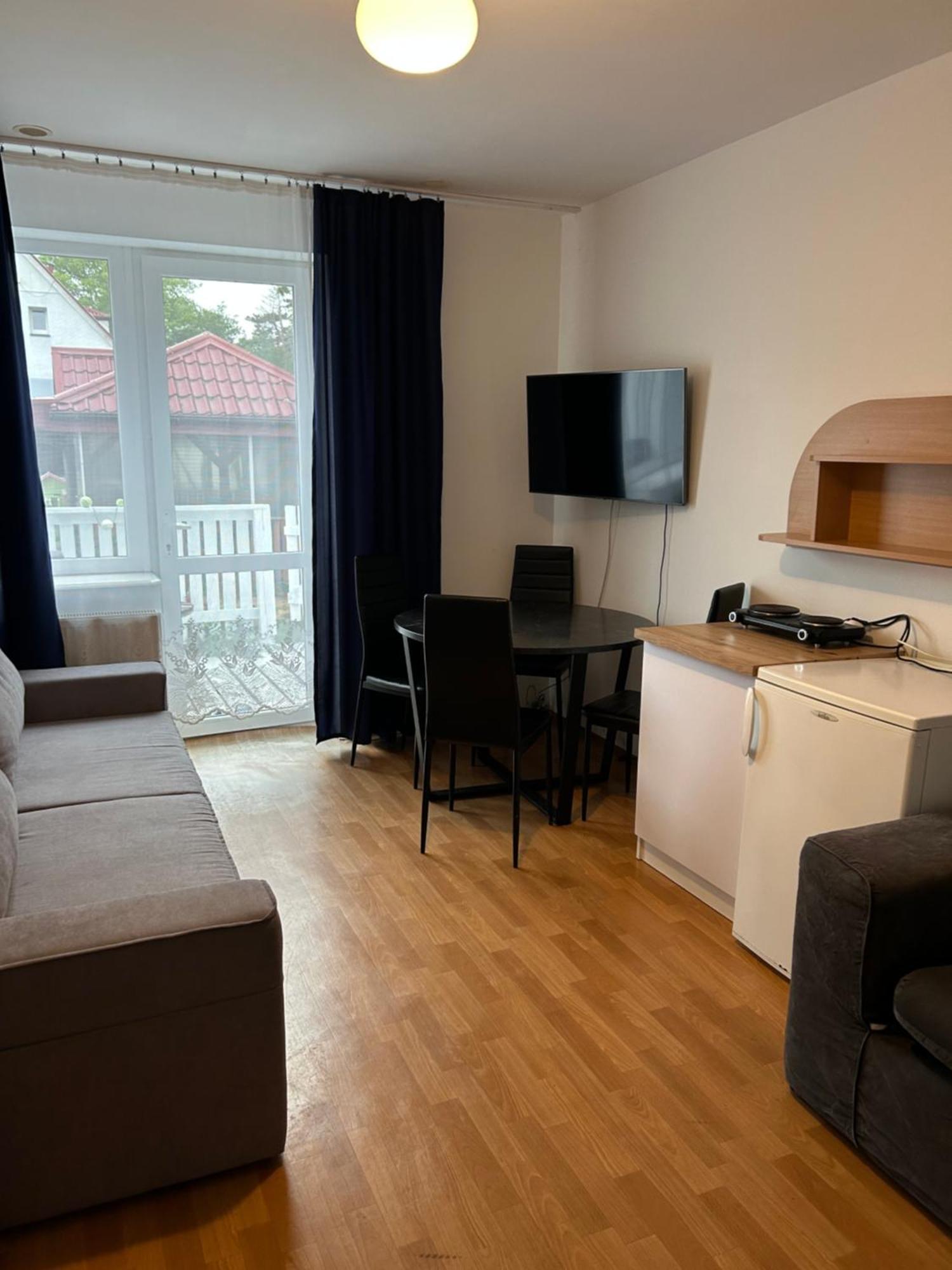 Zacisze Nest - Noclegi Blisko Plazy เมียลโน ภายนอก รูปภาพ